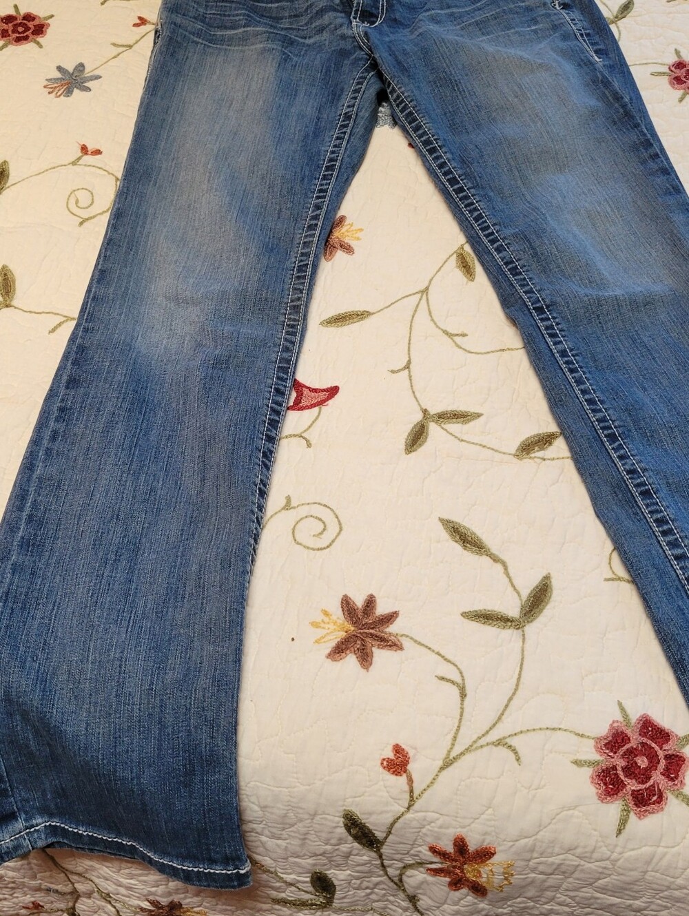 EUC Ariat REAL Jeans 30L - Picture 6 of 11